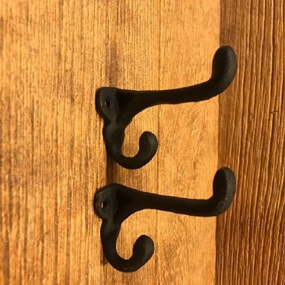 Two (2) Cast Iron Black 2 3/4" tall Double Wall Hooks Two (2) 0170-01202 - Picture 1 of 16
